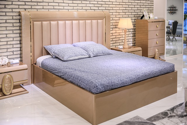 Moderná posteľ, kvalitný rošt